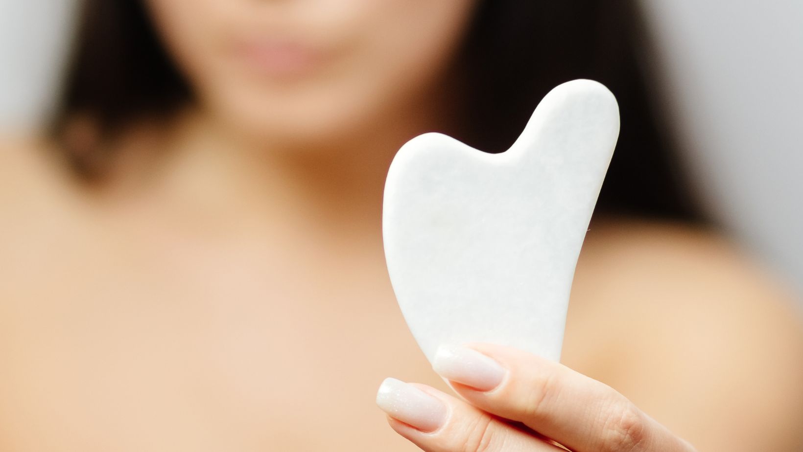 The Gua Sha Glow: An Ancient Ritual that will Transform Your Skin